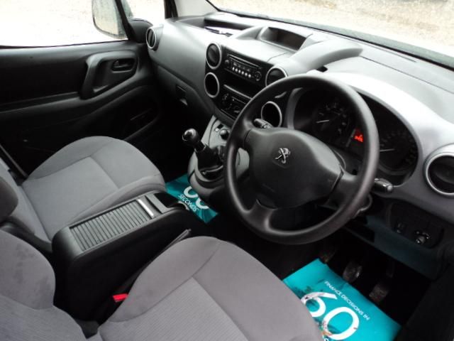 2012 Peugeot Partner 1.6HDi image 6