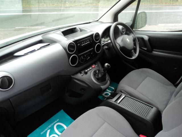 2012 Peugeot Partner 1.6HDi image 7