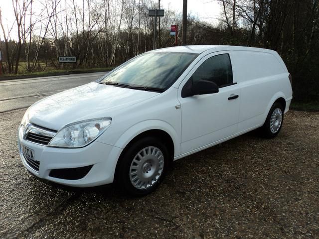 2012 Vauxhall Astravan 1.7CDTi Club image 1