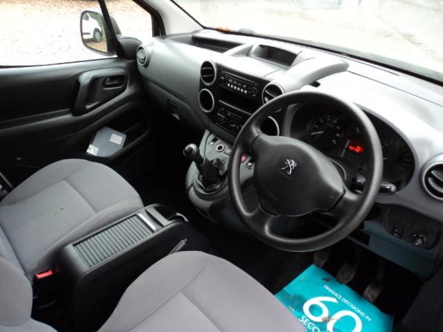 2012 Peugeot Partner 1.6HDi image 9