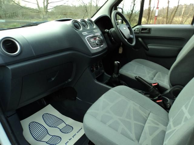 2011 Ford Transit Connect 1.8TDCi image 8