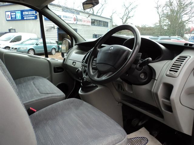 2011 Renault Trafic 2.0TD SL29dCi image 7