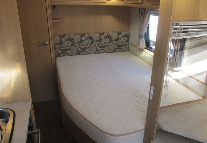 2012 Elddis Avante 540 image 7