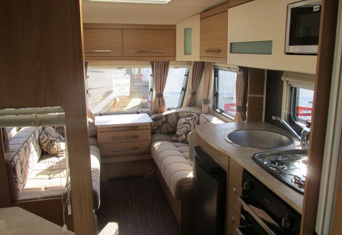 2012 Elddis Avante 540 image 8
