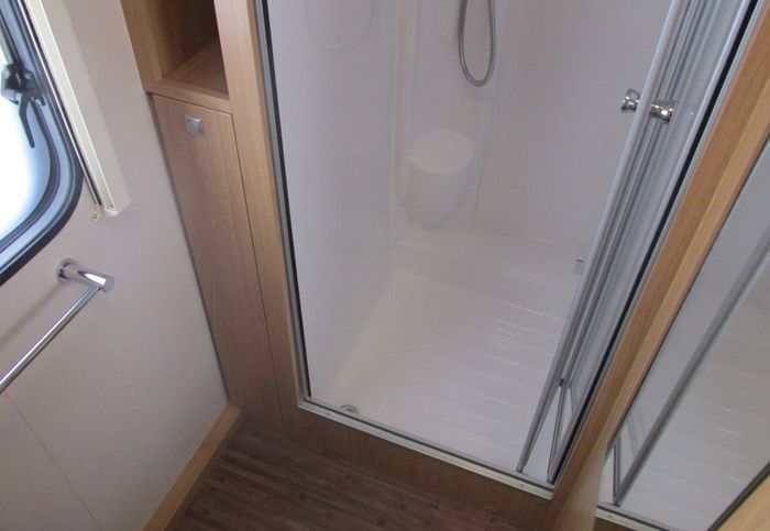 2012 Elddis Avante 540 image 10