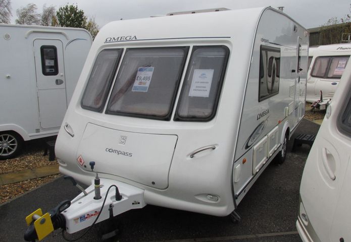 2009 Compass Omega 482 image 1