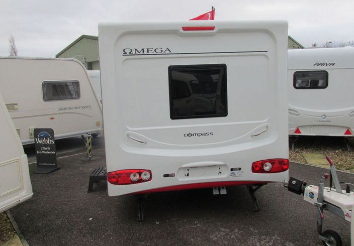 2009 Compass Omega 482 image 3