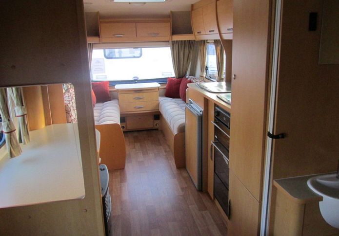 2010 Elddis Xplore 544 image 8