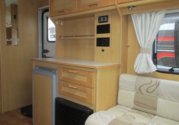 2007 Elddis Xscape 482 image 5