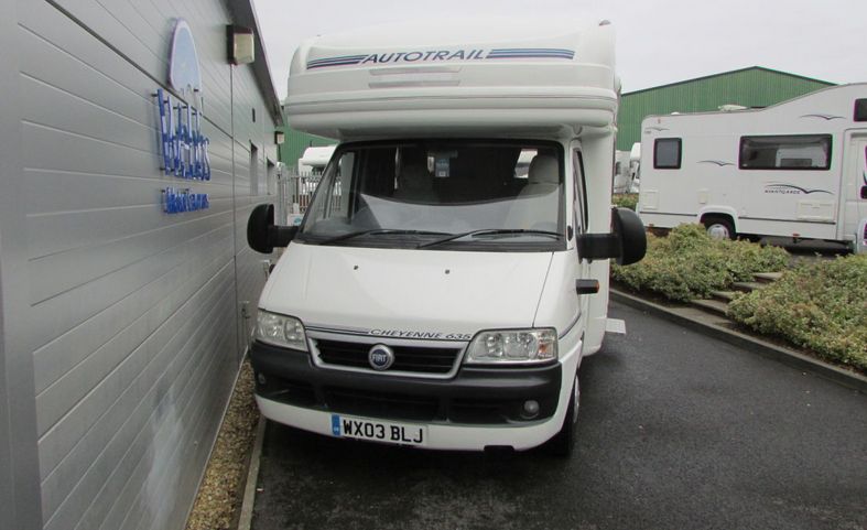2003 Auto-Trail Cheyenne 635 SE image 2