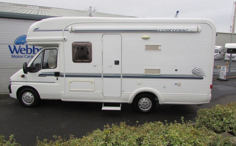 2003 Auto-Trail Cheyenne 635 SE image 3