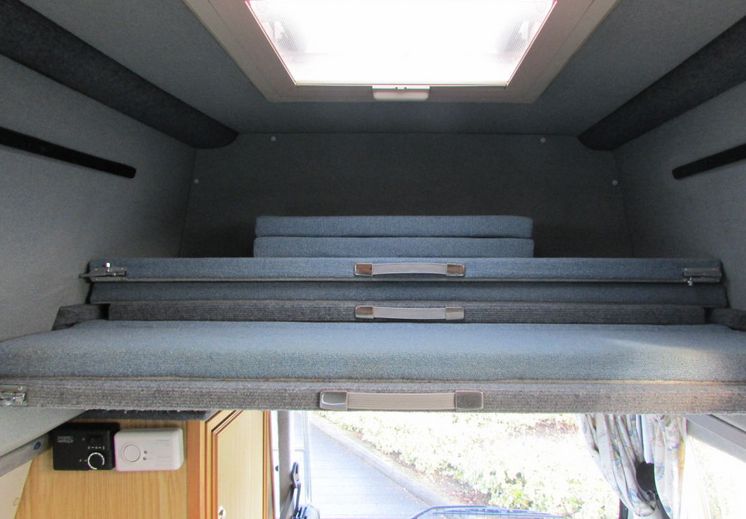 1994 Auto-Sleeper Trident image 9