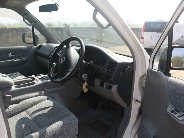2001 MAZDA BONGO ELEVATING ROOF image 9