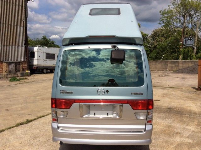 2003 Mazda Bongo Two Tone Aero V6 image 5