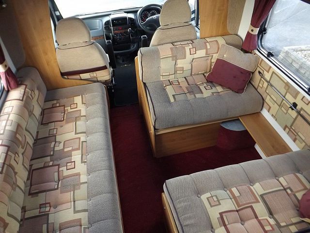 2006 Autotrail Apache 600 image 8