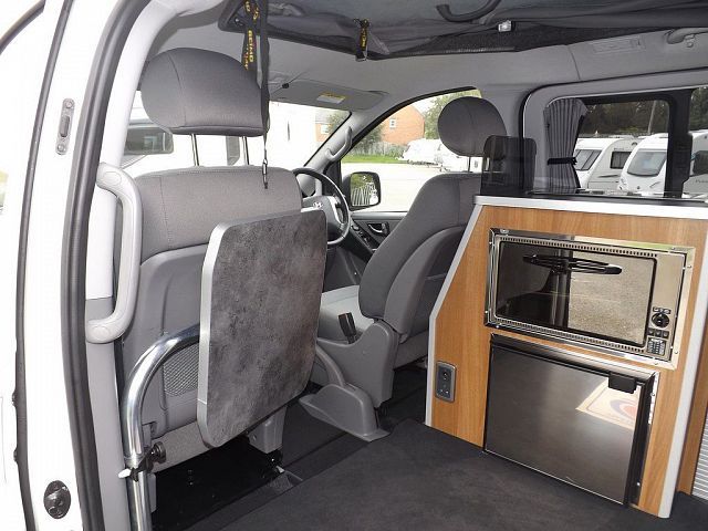 2012 Wheelhouse Hyundai I800 image 4