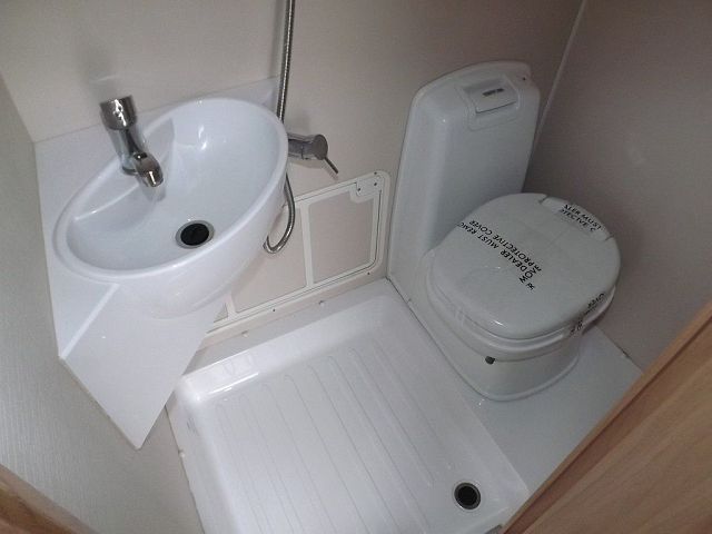 2012 Elddis Xplore 302 image 7