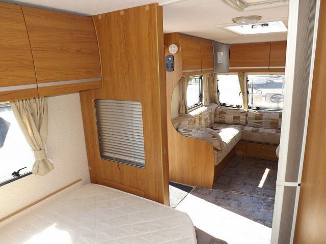 2010 Bailey Pageant Sancerre image 6