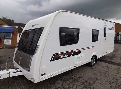 2013 Elddis Avante 576 image 1