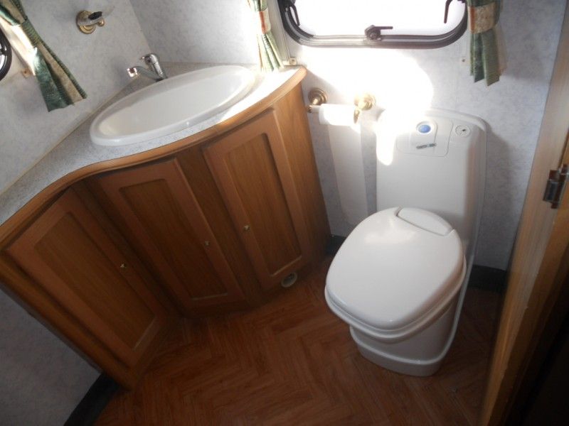 2002 Lunar Roadstar 720 image 7