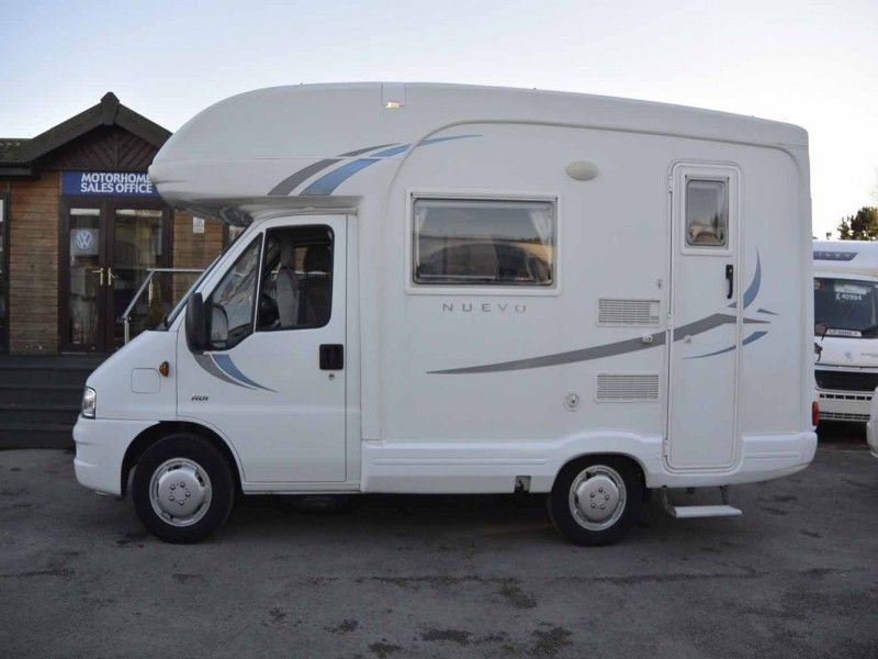 2005 Auto-sleeper Nuevo ES image 2