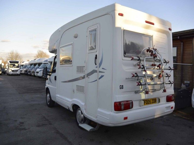 2005 Auto-sleeper Nuevo ES image 3