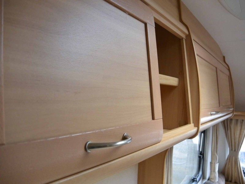 2007 Avondale 380 image 8