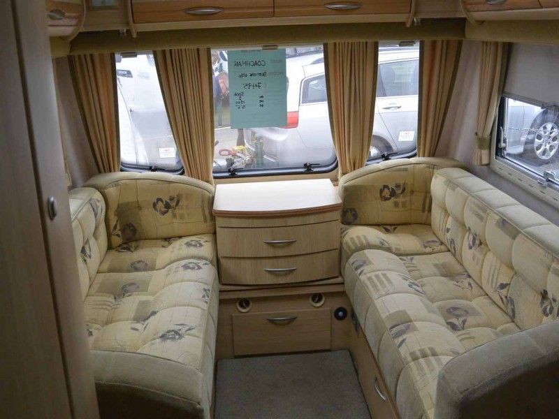 2006 Coachman Pastiche 470 image 2
