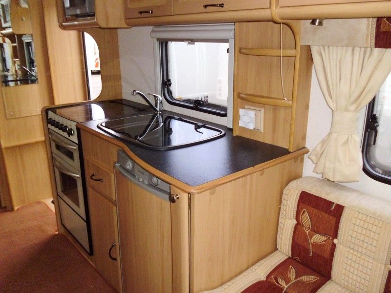 2007 Avondale 550/4 image 3