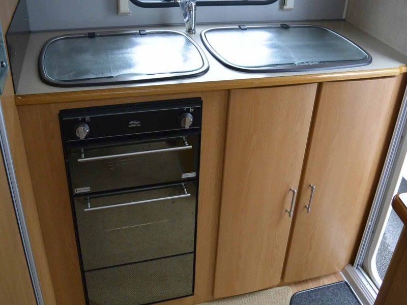 2009 Compass Corona 362 image 4