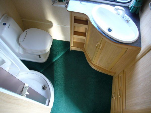 2000 Abbey Capprice image 5