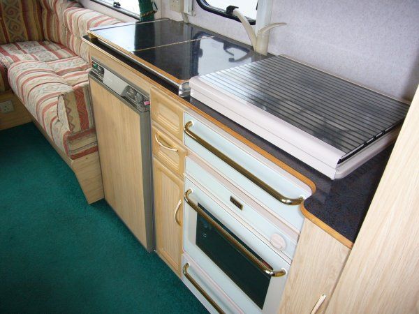 2000 Abbey Capprice image 8