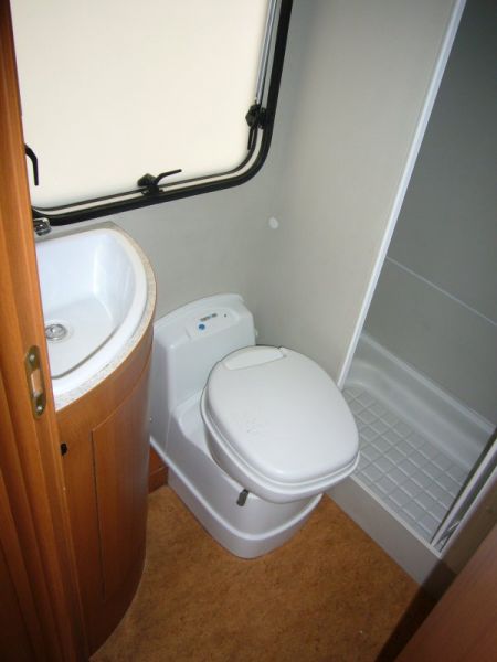 2009 Elnagh Duke 310 image 10