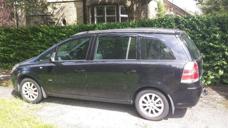 2005 Vauxhall Zafira club 1.6petrol 7seater image 1