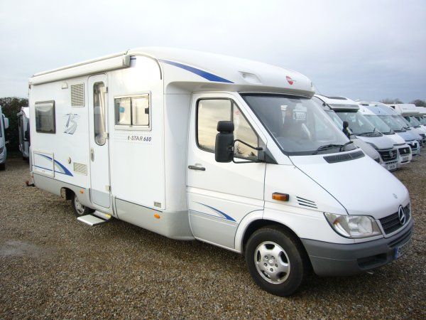2005 Burstner T Star 680 CDI image 1