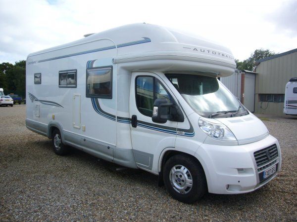 2007 Autotrail Cheyenne 660 Se image 2