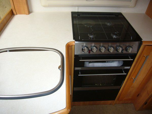 2007 Autotrail Cheyenne 660 Se image 8