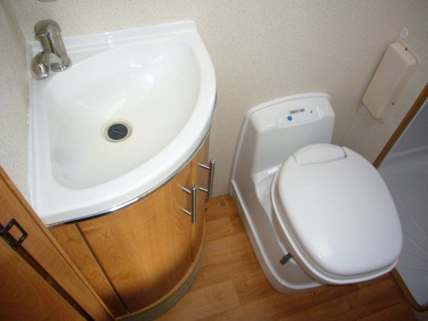 2007 Autotrail Cheyenne 660 Se image 10