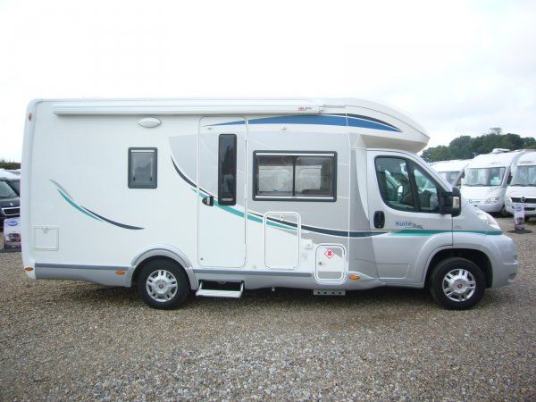 2013 Chausson Suite Maxi image 1