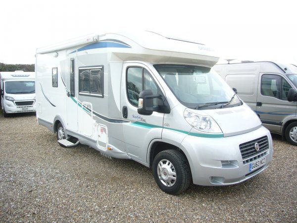 2013 Chausson Suite Maxi image 2