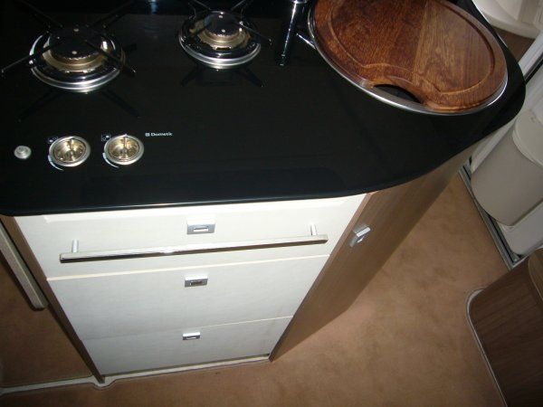 2013 Chausson Suite Maxi image 9