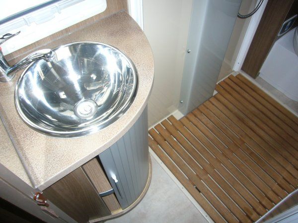 2013 Chausson Suite Maxi image 10