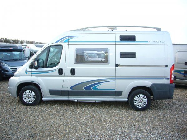 2009 TRIGANO TRIBUTE 550 image 2