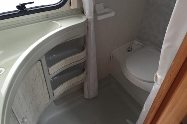 2004 Adria Adiva 523LD image 7