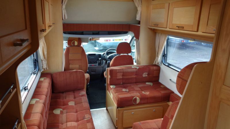 2009 Elddis Autoquest 130 image 4