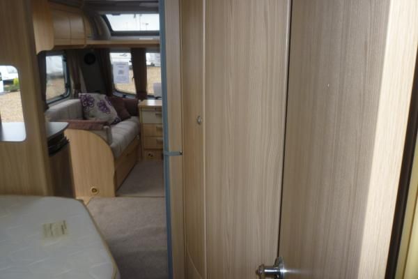 2012 Coachman Pastiche 560 image 6