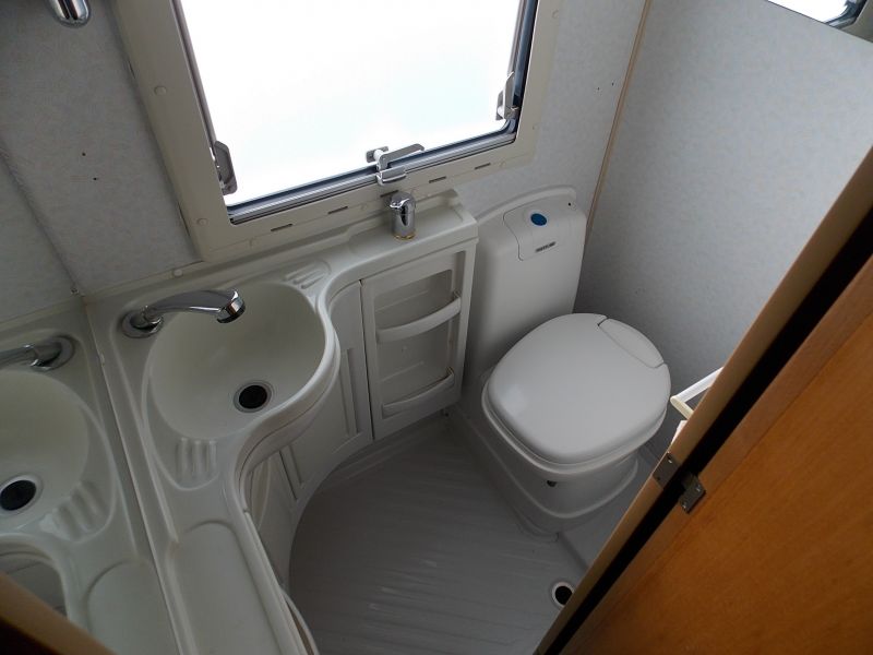 2000 Elddis Autostratus EK image 11