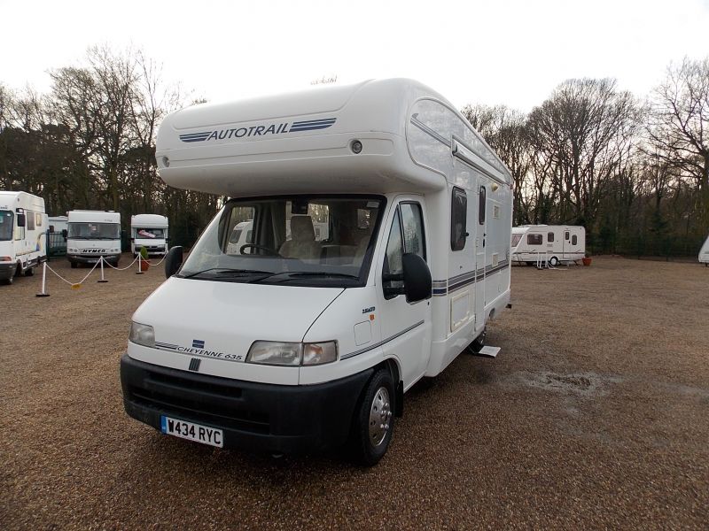 2000 Auto-Trail Cheyenne 635 2.8 iTD image 1