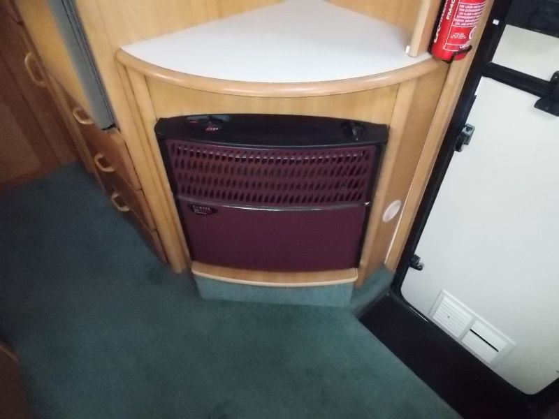 2000 Auto-Trail Cheyenne 635 2.8 iTD image 6