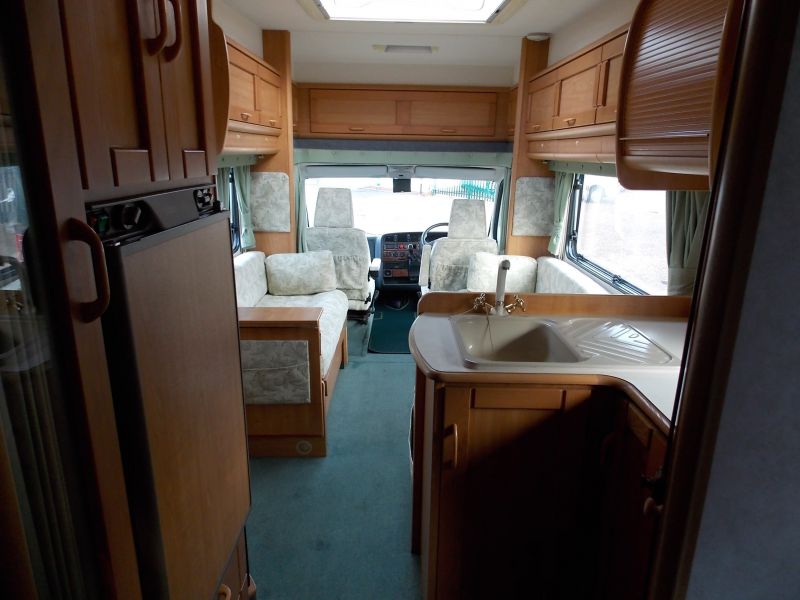 2000 Auto-Trail Cheyenne 635 2.8 iTD image 11